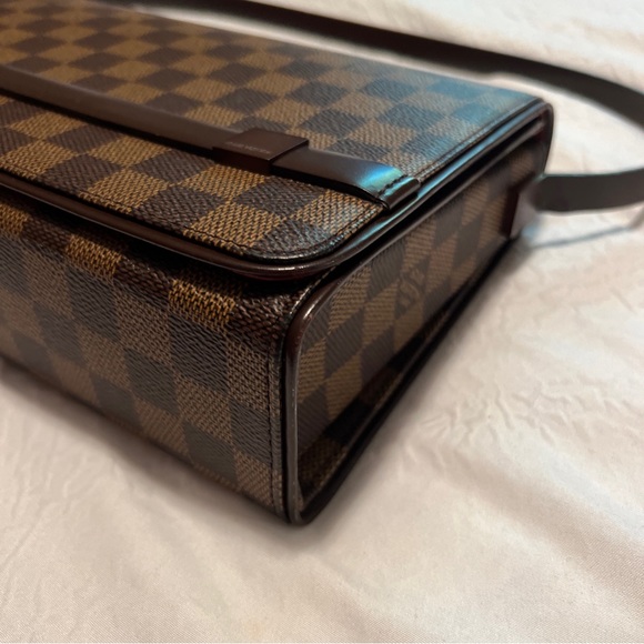 Authentic Louis Vuitton TriBeCa Damier Ebene. - Picture 3 of 12